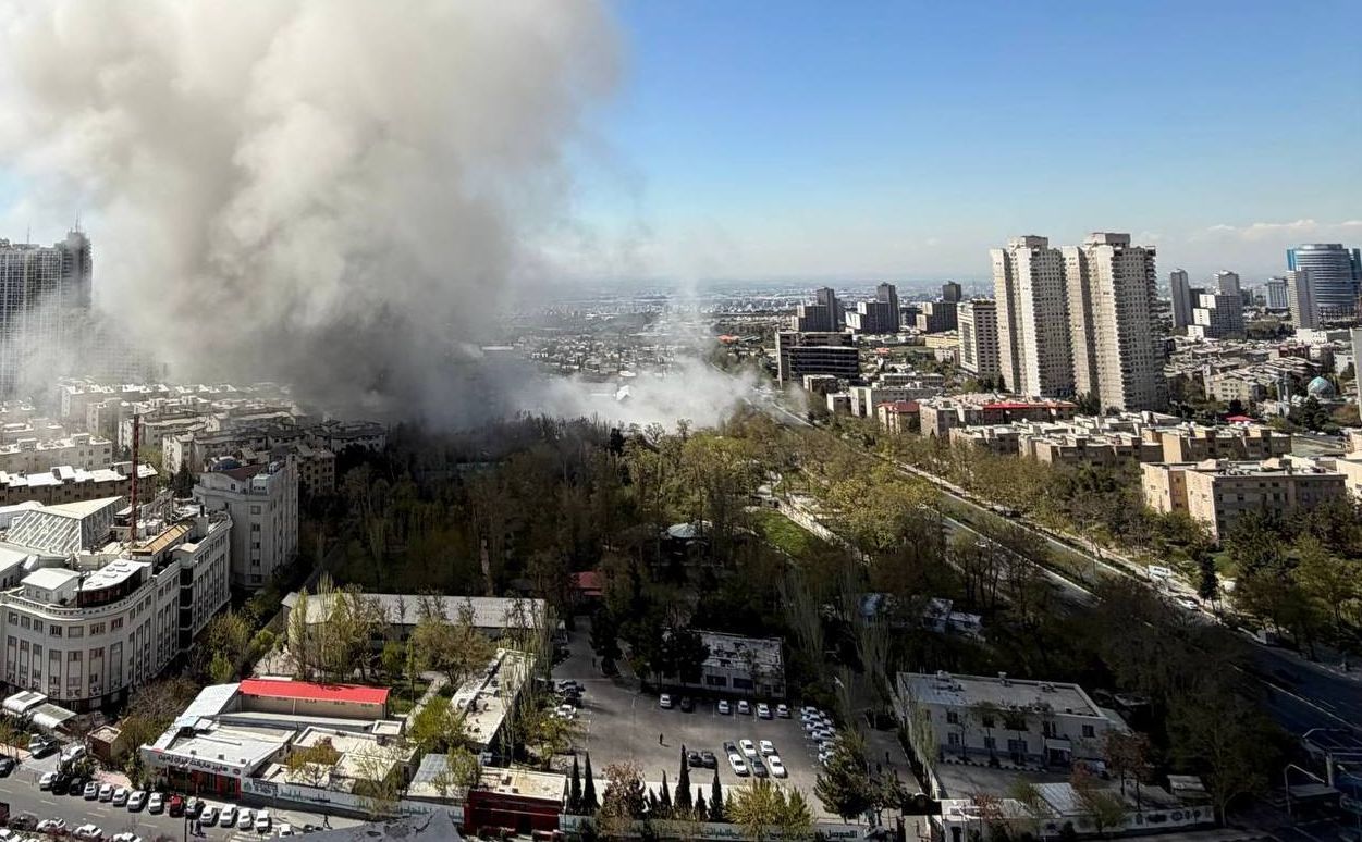 بازتاب پیامدهای جنگ در بافت متراکم شهر تهران در گزارش بلومبرگ