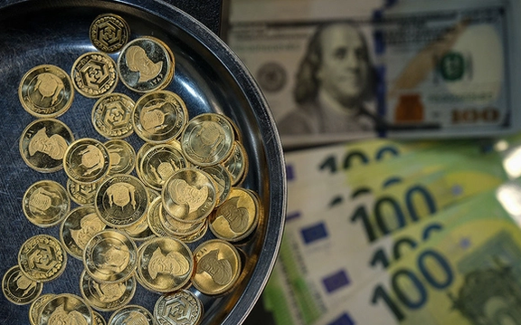 قیمت دلار از ۱۰۵ هزار تومان و سکه از ۱۰۳ میلیون تومان عبور کرد