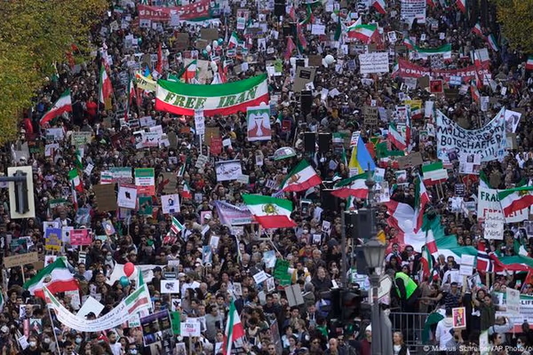 دادگستری جمهوری اسلامی: حدود ۲ درصد ایرانیان خارج از کشور پرونده سیاسی و امنیتی دارند