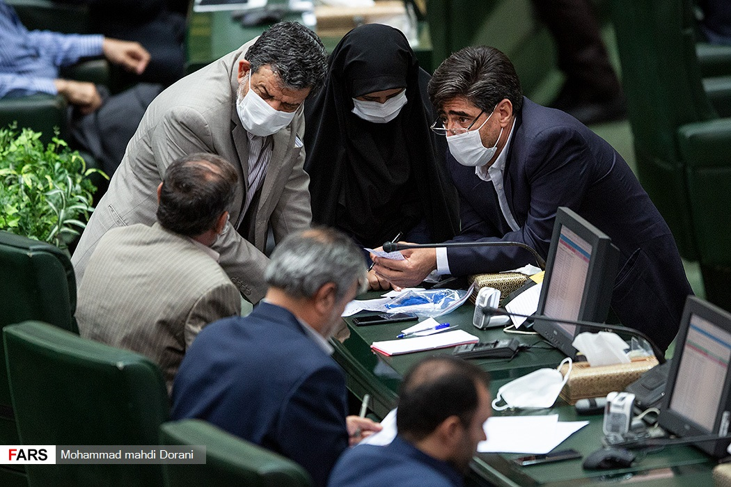 جدل حول "فساد شركة مباركة" الإيرانية للصلب.. وبرلمانيون: الفساد واسع ولا يمكن تغطيته