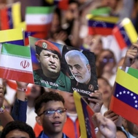 صحيفة "إسرائيل هيوم": طهران حوّلت أمريكا الجنوبية إلى أحد المراكز الرئيسية لإرهابها