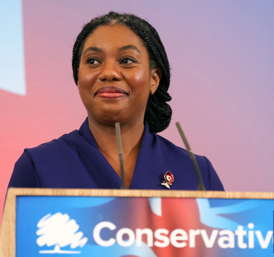 رهبر حزب محافظه‌کار بریتانیا: ایرانیان معترض چراغ امید جهان هستند