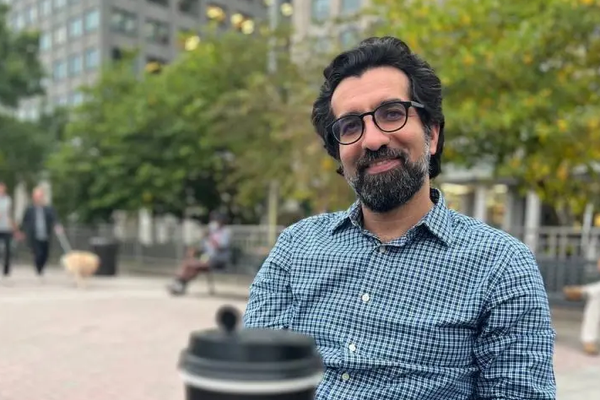 وحید عابدینی، فعال اصلاحطلب، از بازداشت پلیس مهاجرت آمریکا آزاد شد