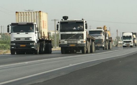 مقام دولت پزشکیان درباره اعتصاب کامیونداران: رسانههای معاند رانندگان را تحریک میکنند