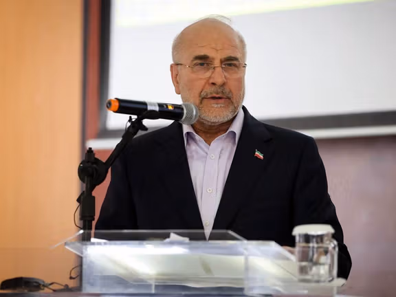 قالیباف، رییس مجلس: مبارزه ما با آمریکا و اسرائیل یک مبارزه مقدس است