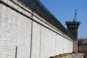 Prisoners beaten, kept in windowless cells at Isfahan prison