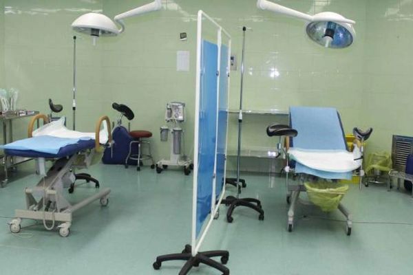 مسؤول طبي يكشف: أكثر من ثلث حالات الإجهاض المتعمد في إيران بسبب الأزمات الاقتصادية