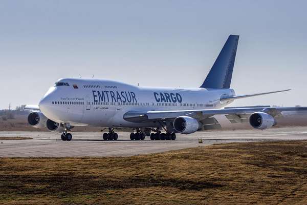 Pilot Of Grounded Plane in Argentina Is IRGC Member - Paraguay
