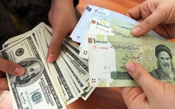 سخنگوی کمیسیون اقتصادی مجلس: پرداخت ارز ۴۲۰۰ تومانی دیگر ممکن نیست