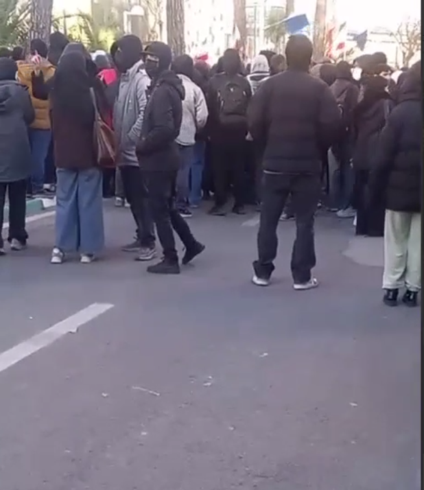 کلاس‌های دانشگاه‌های علامه و بهشتی تا پایان ترم غیرحضوری اعلام شد