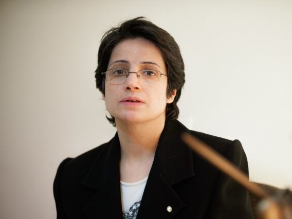 نسرین ستوده: اعتراضات سراسری ادامه خواهد یافت و امکان تغییر رژیم در ایران بسیار واقعی است