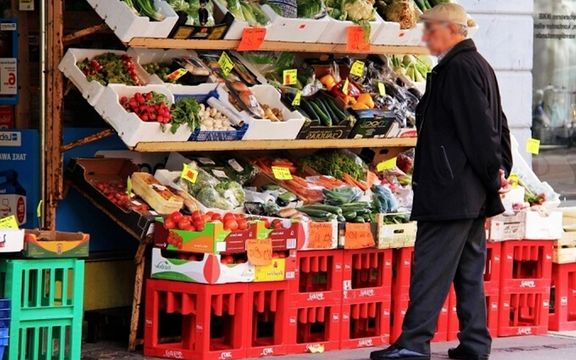 مرکز آمار ایران: نرخ تورم نقطهای در بهمن، با افزایش ۲/۱درصد نسبت به دی، به ۵۲/۷ درصد رسید