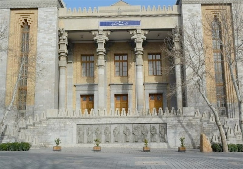 احضار کاردار روسیه در تهران به دلیل همراهی مسکو با موضع کشورهای عربی درباره جزایر سه‌گانه