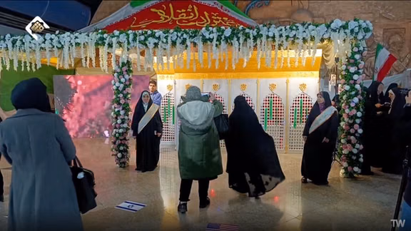 A screengrab from a video showcasing an exhibit to promote hijab at Tajrish subway station in Tehran (February 2025)