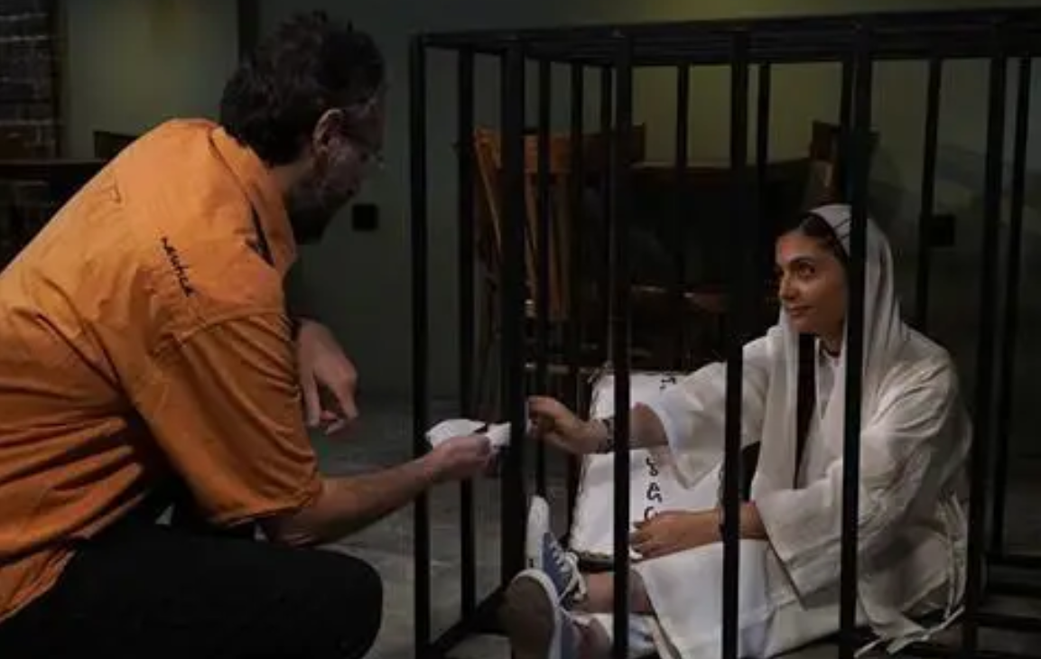 صحنه‌ای از فیلم «کافه» به کارگردانی نوید میهن‌دوست و بازیگری ستاره ملکی