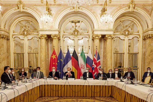 دبلوماسيون أوروبيون: مواقف إيران في فيينا تتعارض مع الاتفاق النووي..والوقت ينفد