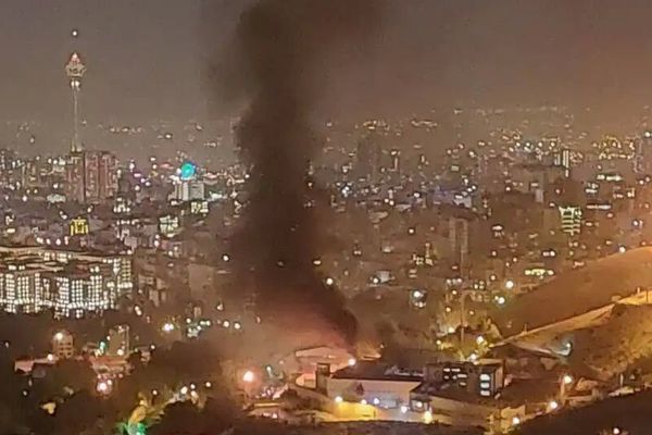 منظمة حقوق الإنسان الإيرانية تطالب بتحقيق دولي في أحداث سجن إيفين