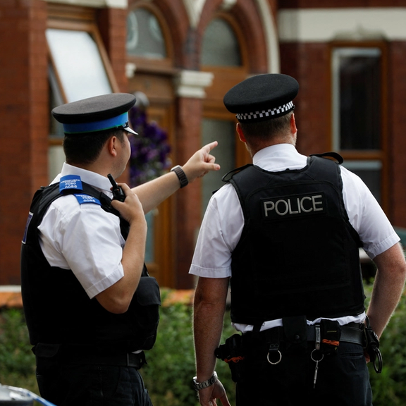 تهران: بریتانیا برای ایرانیان بازداشتی اصول دادرسی عادلانه را رعایت کند