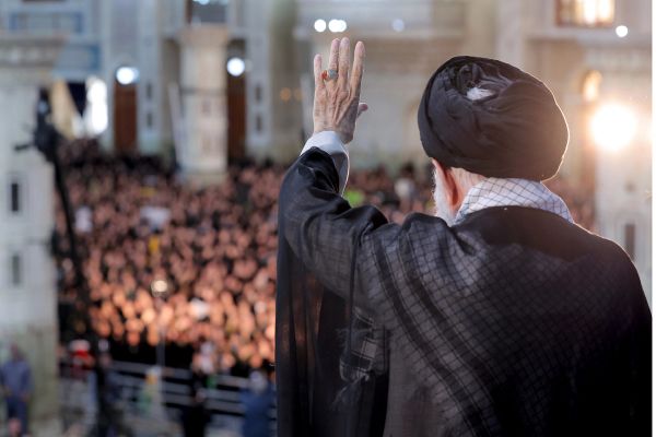 هل الخمسون سنة القادمة في إيران ستكون تكرارًا لما سبق؟