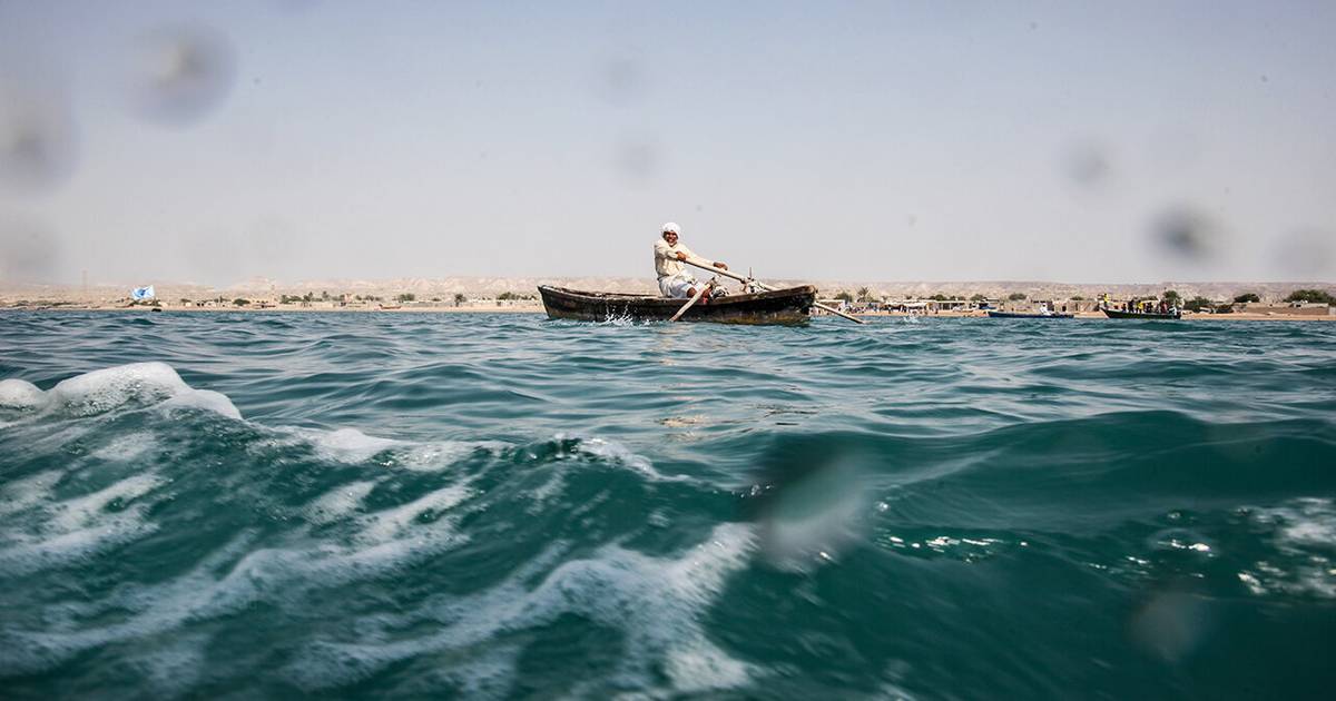 Iran minister sees Persian Gulf water as an option if the crisis deepens | Iran International