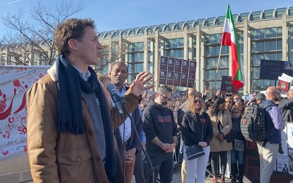 جاستن ترودو: كندا لن تكون مكانا آمنا لمسؤولي إيران بعد سقوط "الجمهورية الإسلامية"