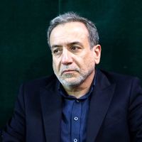 مجمع جهانی اقتصاد دعوت از عراقچی برای حضور در نشست سالانه خود را لغو کرد