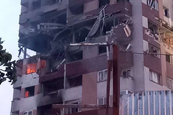 سياسي موالٍ لنظام طهران: عندما استُهدِف قادتنا وعلماؤنا تشكّلت صورة دقيقة لهجمات العدو