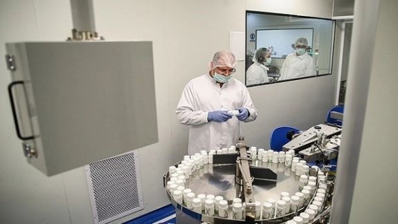 رییس اتاق بازرگانی تهران: وضعیت صنعت دارو در کشور بحرانی است