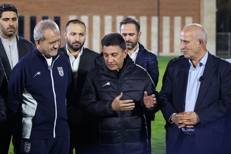 احتجاج إيراني على "مباراة الشرف" في أمريكا الداعمة لحقوق المثليين