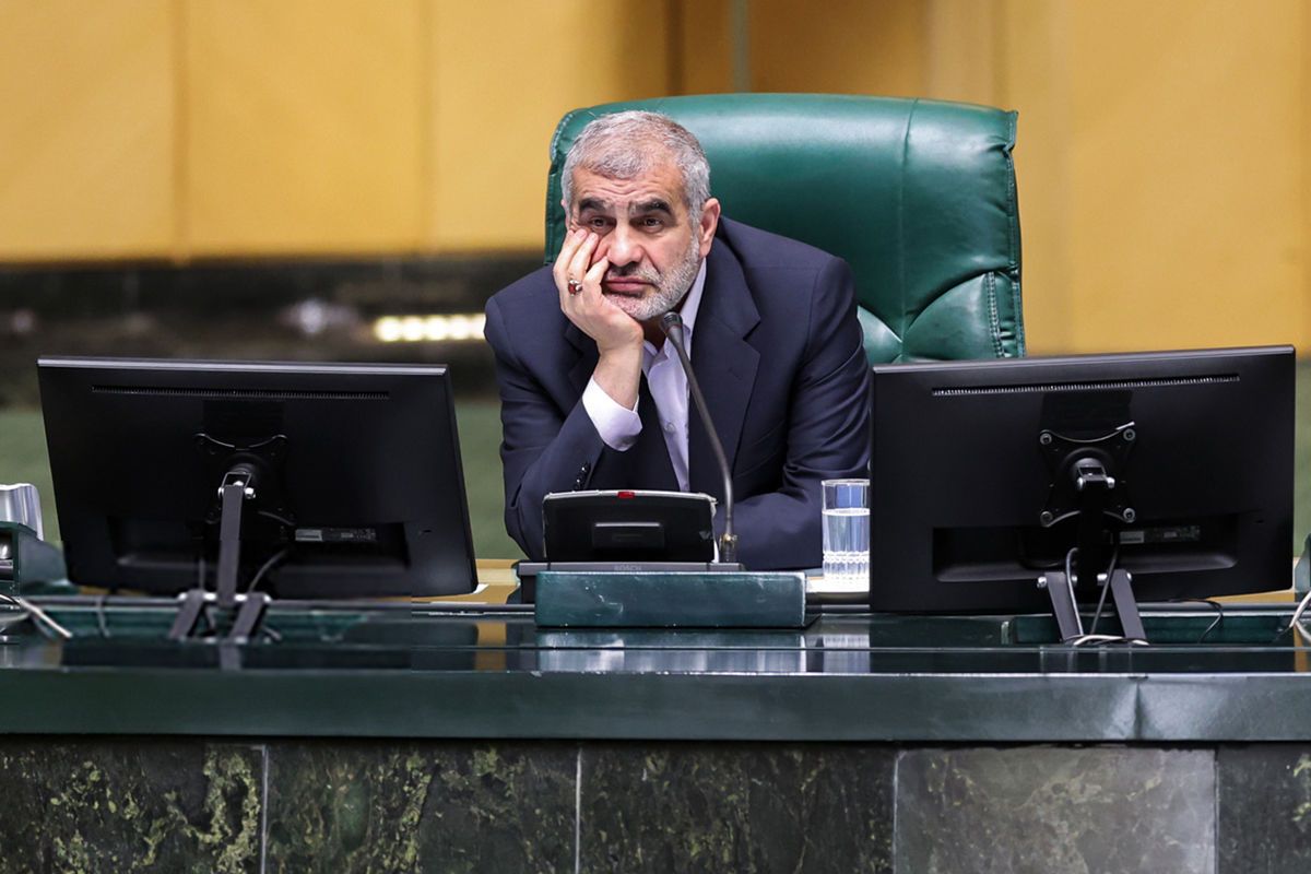 نایب‌رییس مجلس: هیچ مذاکره‌ای با شیطان بزرگ نخواهیم داشت