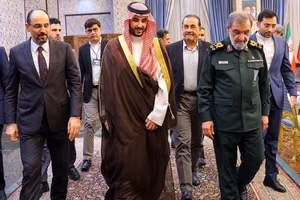Iran’s neighbors push diplomacy, prepare for its failure