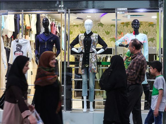 اتحادیه تولیدکنندگان پوشاک: به خاطر مشکلات اقتصادی پوشاک دیگر در اولویت خرید نوروز نیست