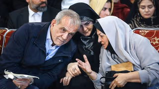 پزشکیان؛ نفی حق پوشش و نگاه تربیتی به زنان