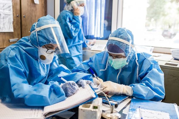 إعلان حالة التأهب في المراكز الطبية ومستشفيات طهران للتعامل مع سلالة "أوميكرون"