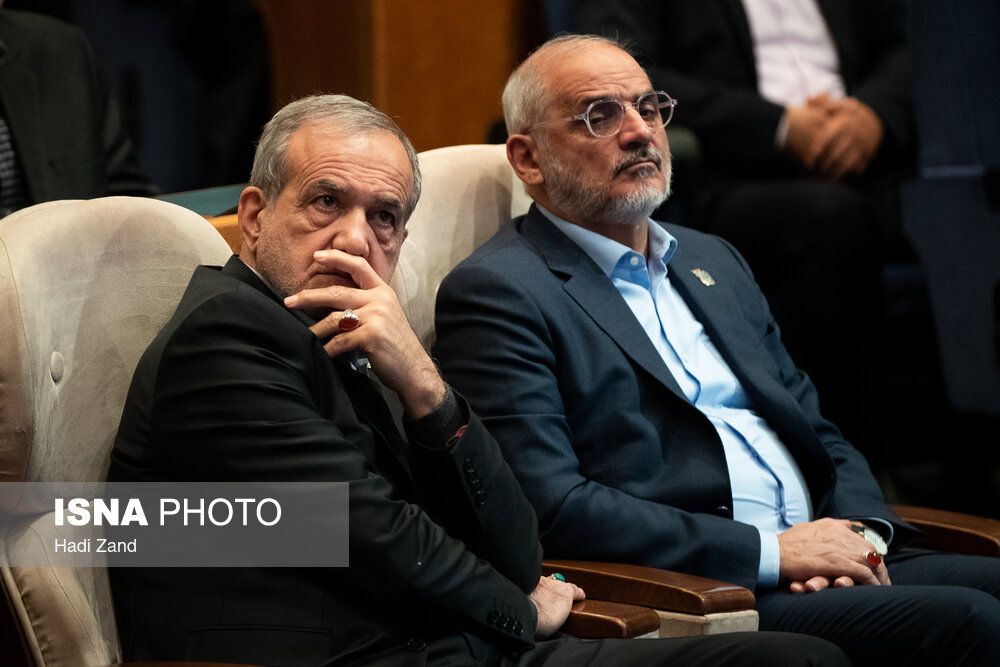 الرئيس الإيراني: الضغوط الأمريكية تهدف لتمكين إسرائيل من ضرب إيران دون رادع