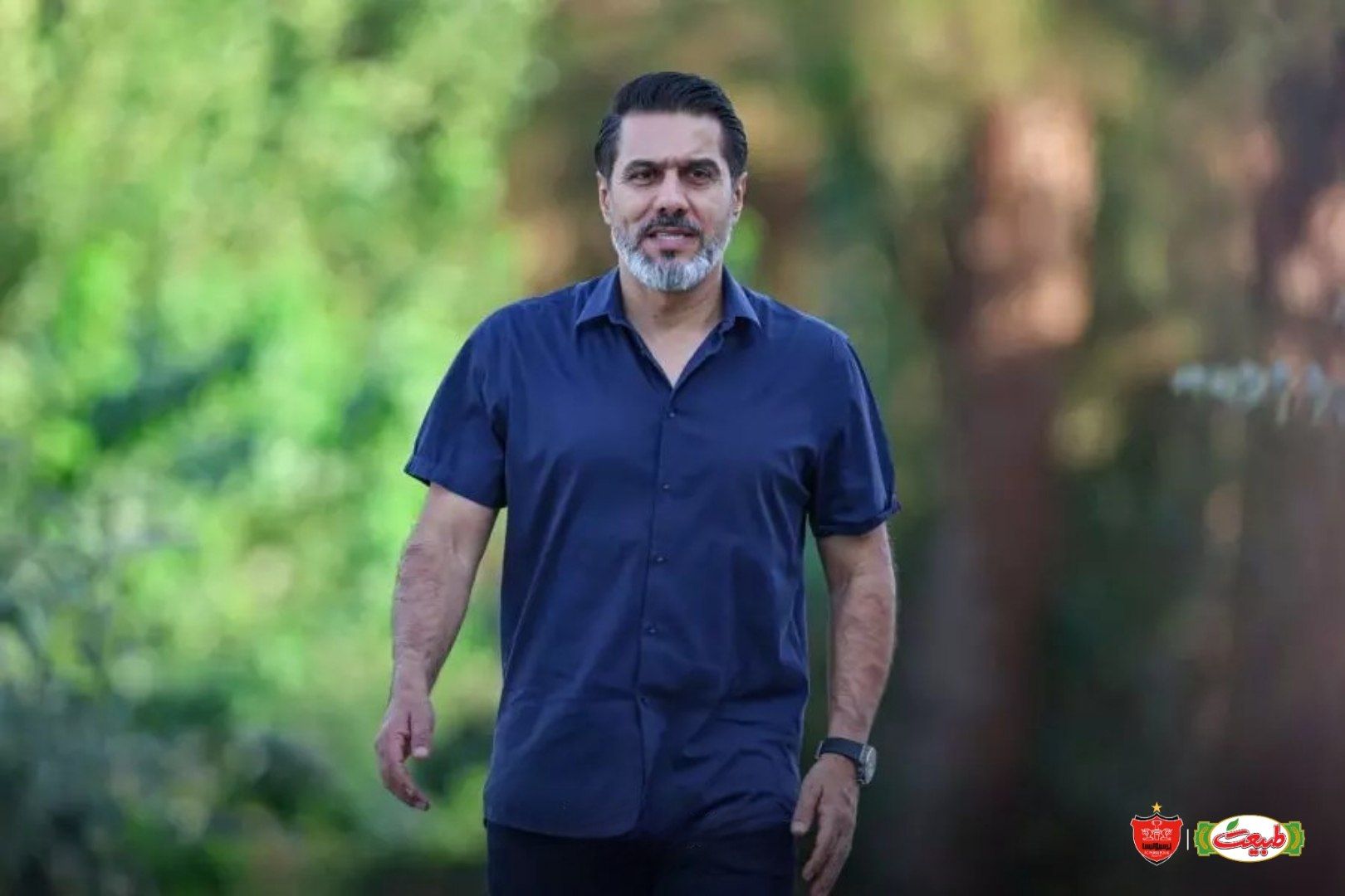 باشگاه پرسپولیس، افشین پیروانی را به دلیل سفر به آمریکا اخراج کرد