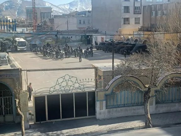 Security forces stationed at school campus amid Iran protests