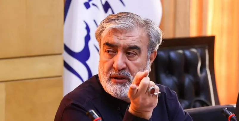 رییس کمیسیون امنیت ملی مجلس: تحویل اورانیوم و محاصره دریایی خیال‌پردازی ترامپ است