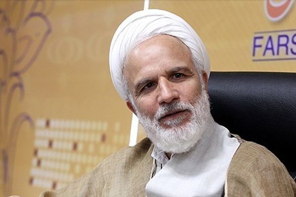 مسؤول إيراني: إذا تفاوضنا فبسبب "المرونة البطولية"