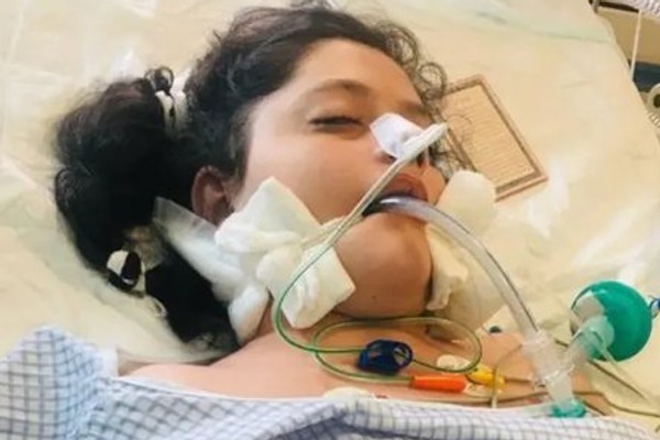 تفاصيل جديدة يرويها والد مهسا أميني ويصف تقرير وكالة الحرس الثوري عن ابنته بـ "الكاذب"