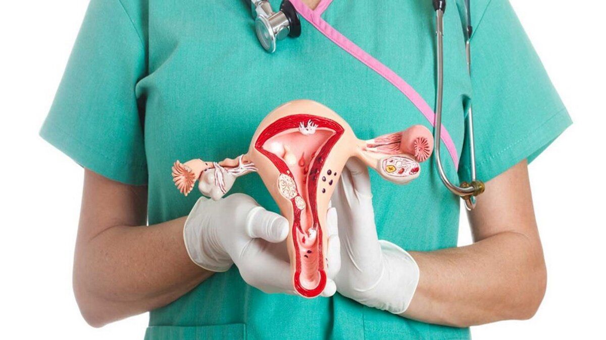 اولین پیوند موفق رحم در بریتانیا؛ آیا مردان نیز می‌‌توانند روزی باردار شوند؟