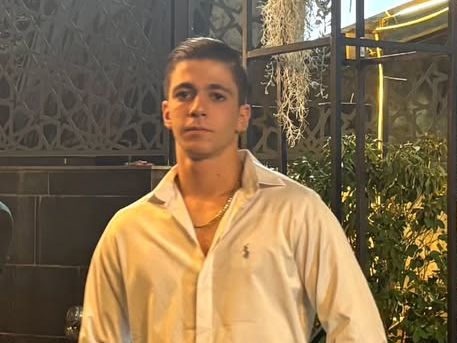 مقتل مُلاكم إيراني شاب برصاص قوات الأمن في طهران