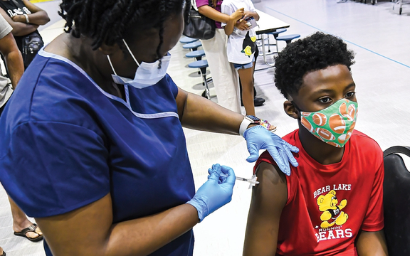 سازمان بهداشت جهانی: ضرورت دوز تکمیلی واکسن کرونا برای نوجوانان باید بیشتر بررسی شود