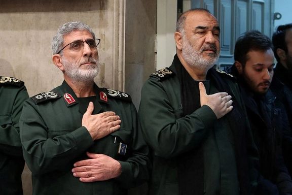 IRGC commander Hossein Salami (right) and Quds force commander Esmail Qaani