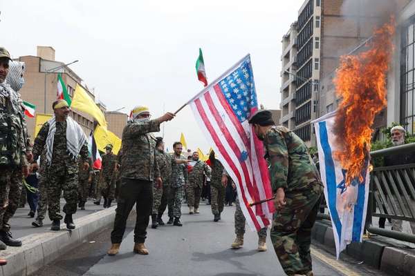 Khamenei Warns Arab States Against Normalizing Ties With Israel