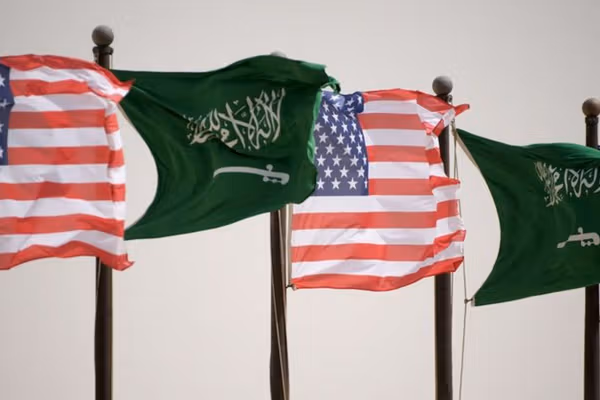 سپاه پاسداران از پذیرش مسئولیت حمله به سفارت آمریکا در ریاض شانه خالی کرد