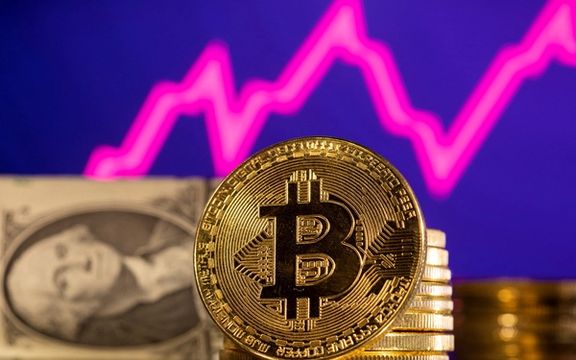 ترامپ در یک فرمان اجرایی دستور ایجاد یک «صندوق ذخیره استراتژیک بیتکوین» را صادر کرد