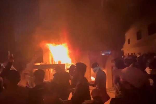 Kurdish Party’s Baghdad Offices Set Ablaze Over ‘Offensive’ Tweet