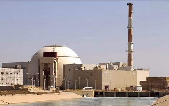 وزير النفط الإيراني: سنبني محطة طاقة نووية جديدة بتمويل من روسيا