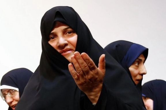 همسر ابراهیم رئیسی: چرا زنان باید مثل مردها کار کنند و درس بخوانند؟ این خشونت است